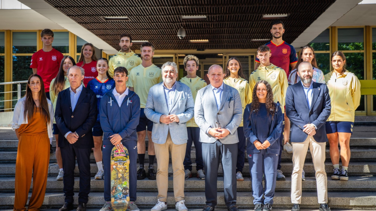 España llega a Paraguay con un campeón mundial de skate de solo 15 años