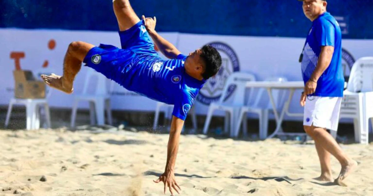 Garita Palmera de El Salvador debuta en Mundial de fútbol playa