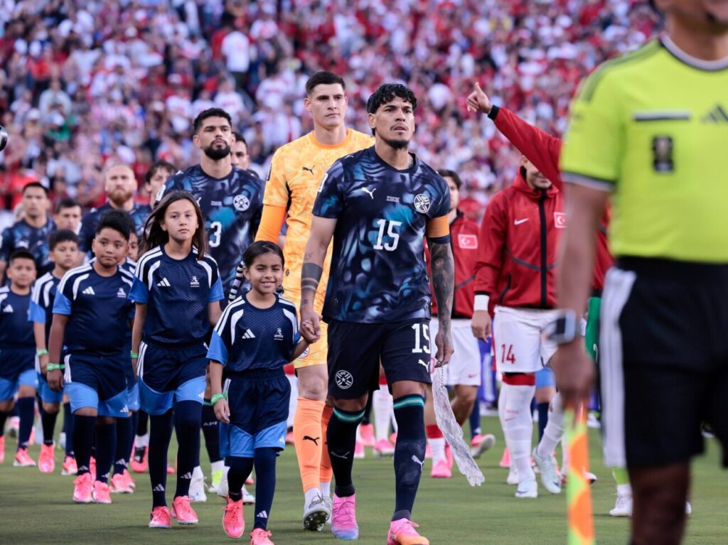 Paraguay perfila su once para enfrentar a Bolivia en amistoso