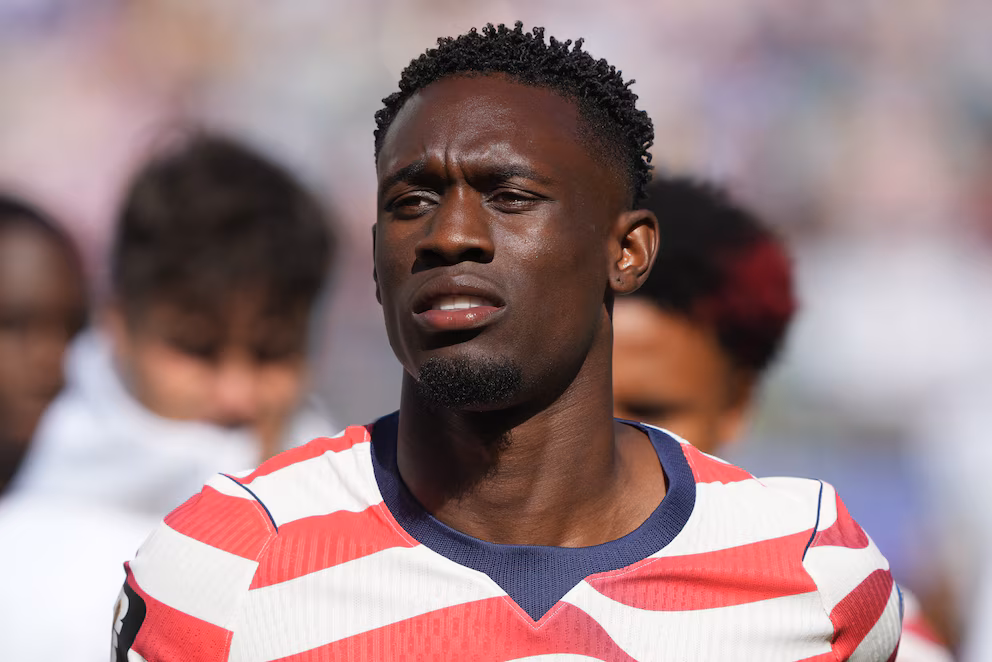 UE defiende autonomía del deporte tras decisión FIFA sobre Balogun